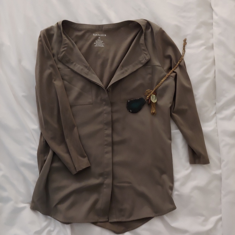 Van Heusen button down
